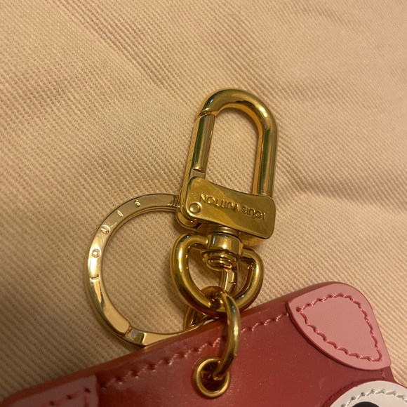 ✨💫Louis Vuitton Collectors Edition Key Ring✨💫 - Picture 4 of 8